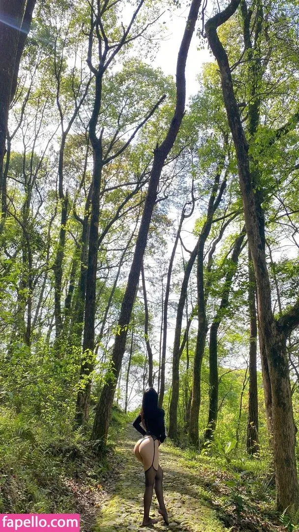 QiaoniuTT / 俏妞 Onlyfans Photo Gallery 