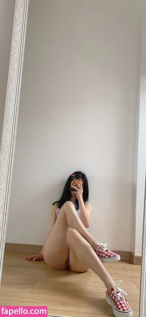 QiaoniuTT / 俏妞 Onlyfans Photo Gallery 