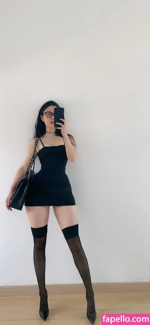 QiaoniuTT / 俏妞 Onlyfans Photo Gallery 