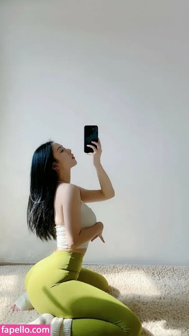 QiaoniuTT / 俏妞 Onlyfans Photo Gallery 