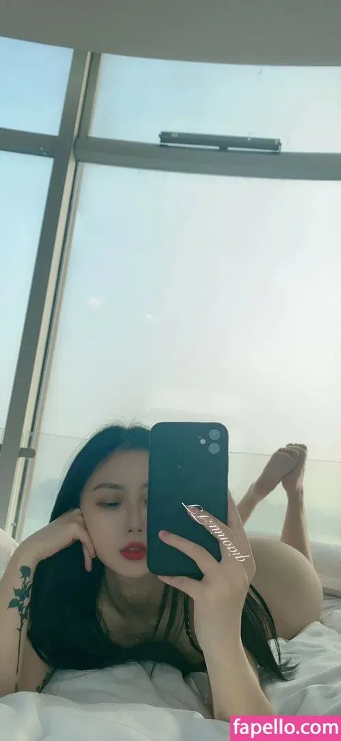 QiaoniuTT / 俏妞 Onlyfans Photo Gallery 