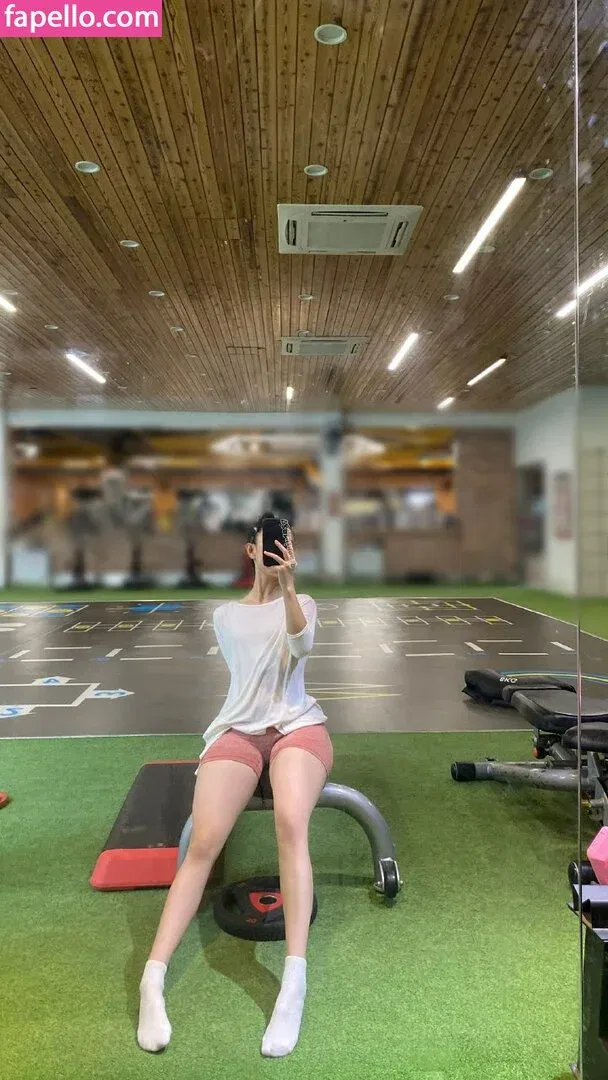 QiaoniuTT / 俏妞 Onlyfans Photo Gallery 