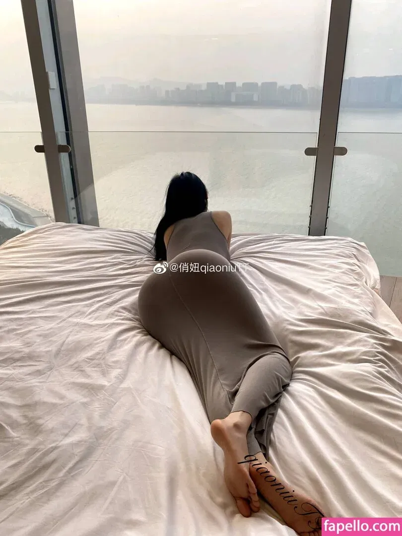 QiaoniuTT / 俏妞 Onlyfans Photo Gallery 