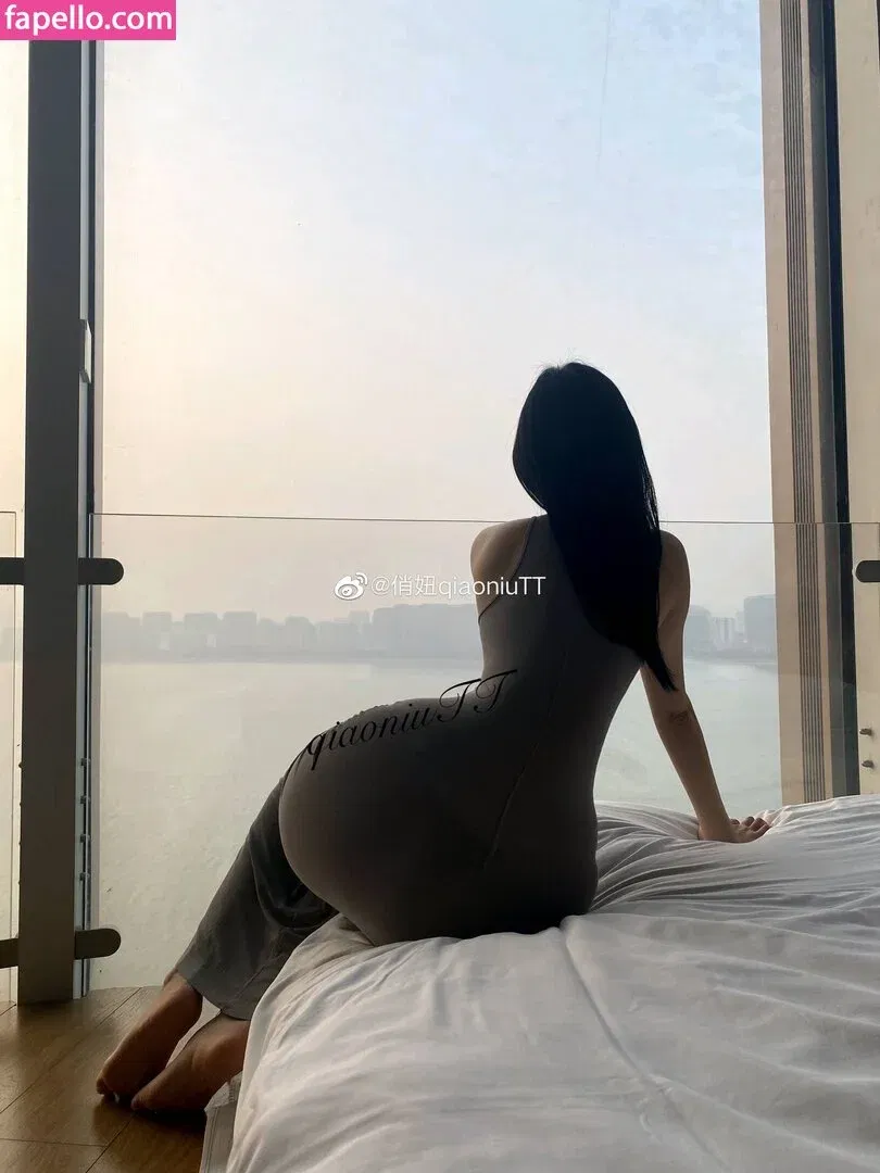 QiaoniuTT / 俏妞 Onlyfans Photo Gallery 