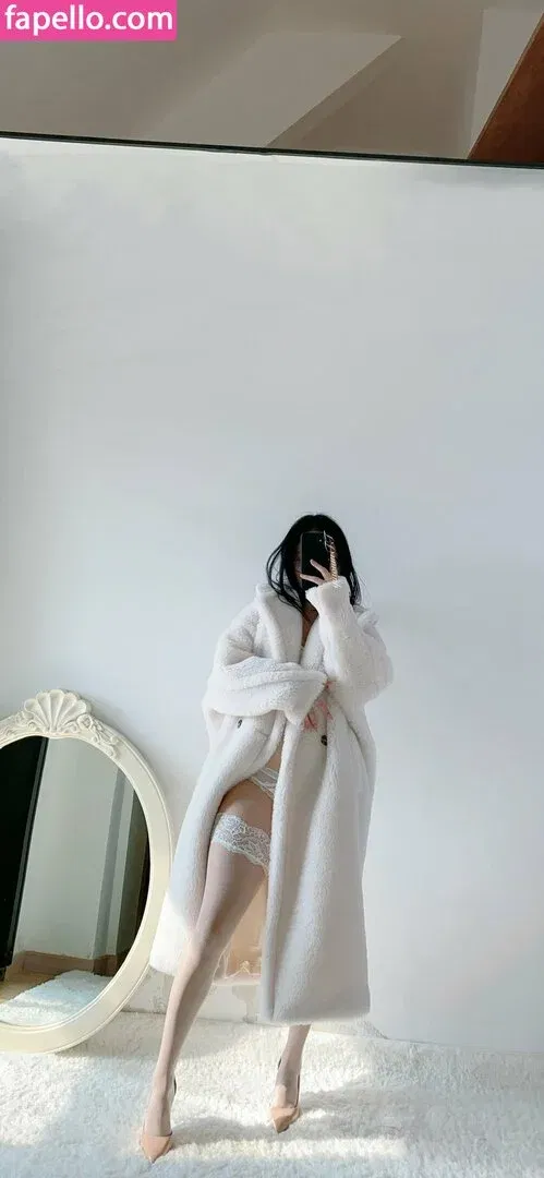 QiaoniuTT / 俏妞 Onlyfans Photo Gallery 