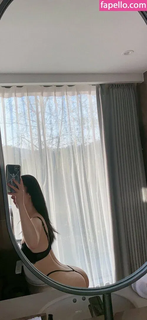 QiaoniuTT / 俏妞 Onlyfans Photo Gallery 