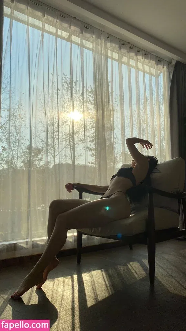 QiaoniuTT / 俏妞 Onlyfans Photo Gallery 