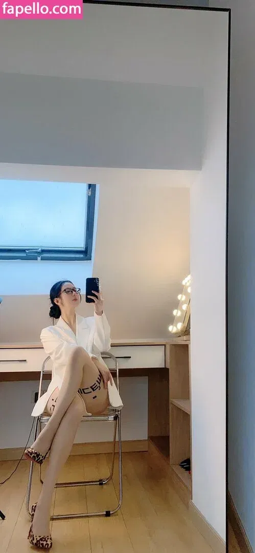 QiaoniuTT / 俏妞 Onlyfans Photo Gallery 