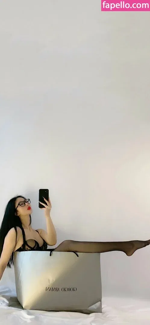 QiaoniuTT / 俏妞 Onlyfans Photo Gallery 