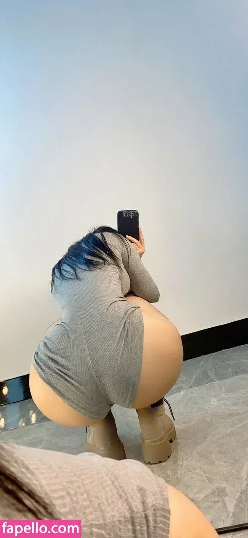 QiaoniuTT / 俏妞 Onlyfans Photo Gallery 