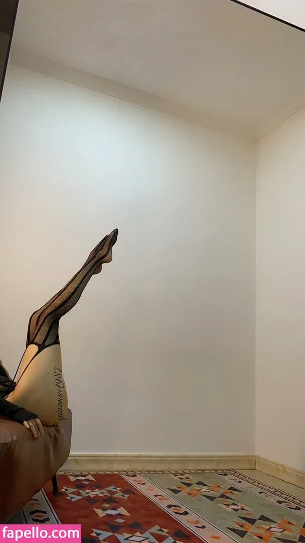 QiaoniuTT / 俏妞 Onlyfans Photo Gallery 