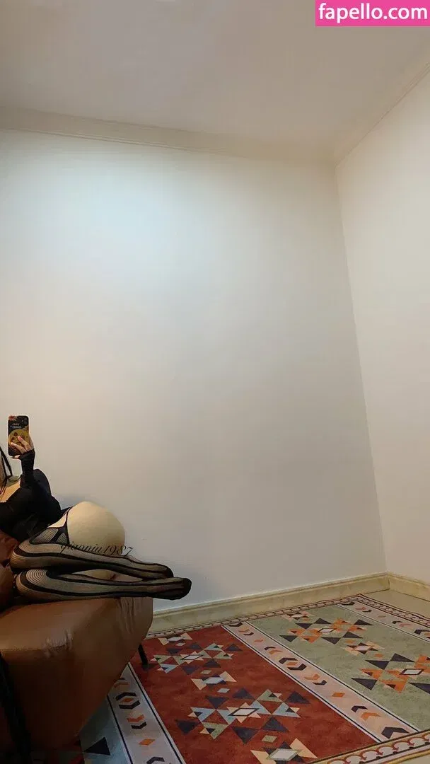 QiaoniuTT / 俏妞 Onlyfans Photo Gallery 