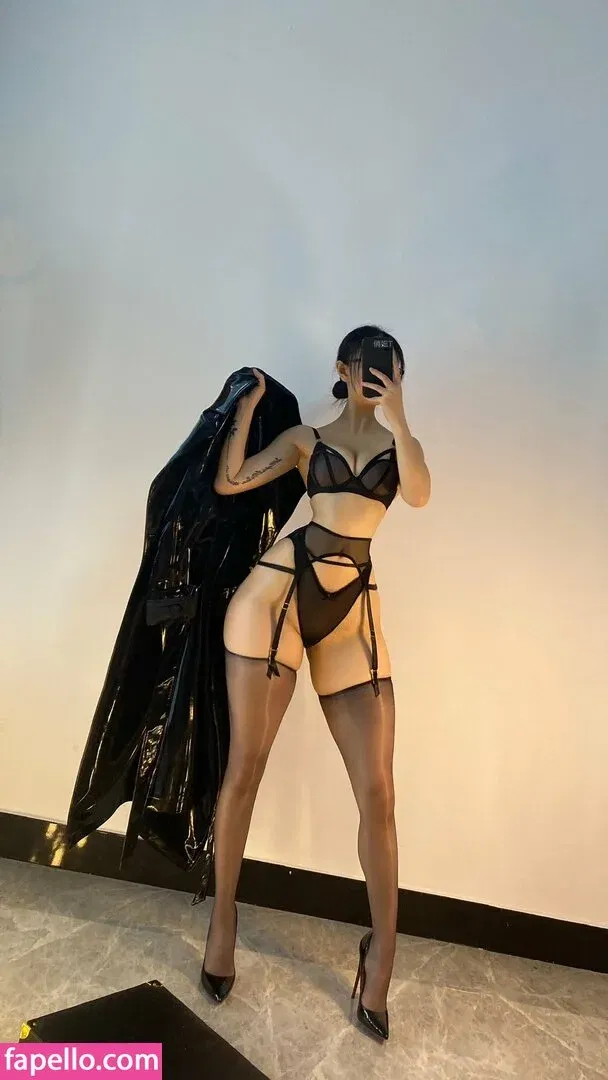 QiaoniuTT / 俏妞 Onlyfans Photo Gallery 