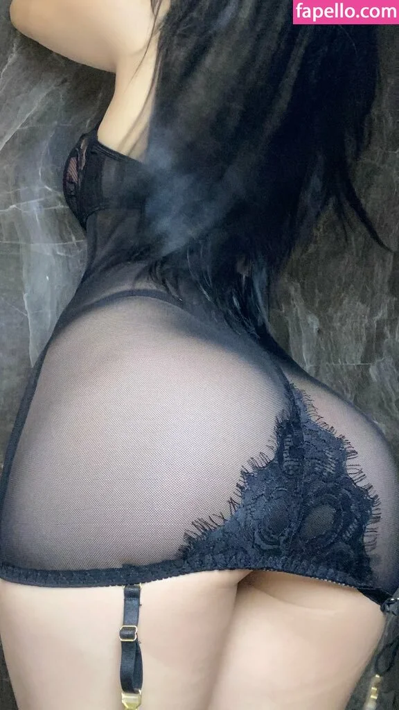 QiaoniuTT / 俏妞 Onlyfans Photo Gallery 