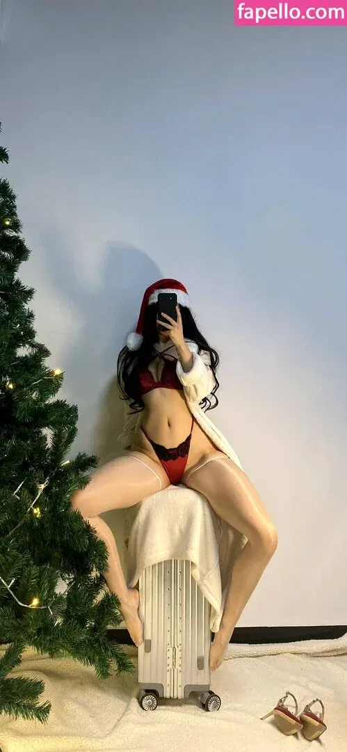 QiaoniuTT / 俏妞 Onlyfans Photo Gallery 