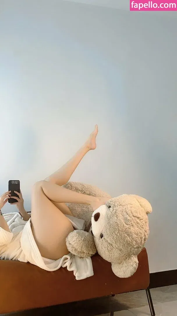 QiaoniuTT / 俏妞 Onlyfans Photo Gallery 