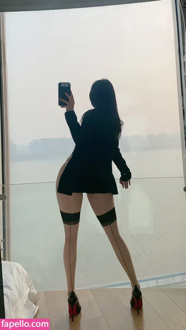 QiaoniuTT / 俏妞 Onlyfans Photo Gallery 