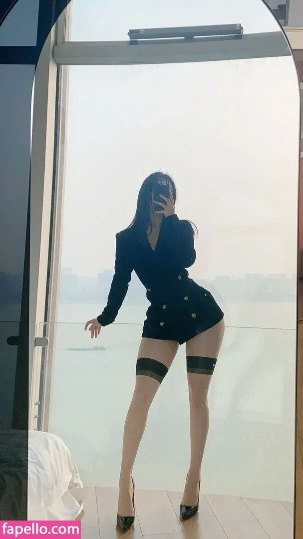 QiaoniuTT / 俏妞 Onlyfans Photo Gallery 