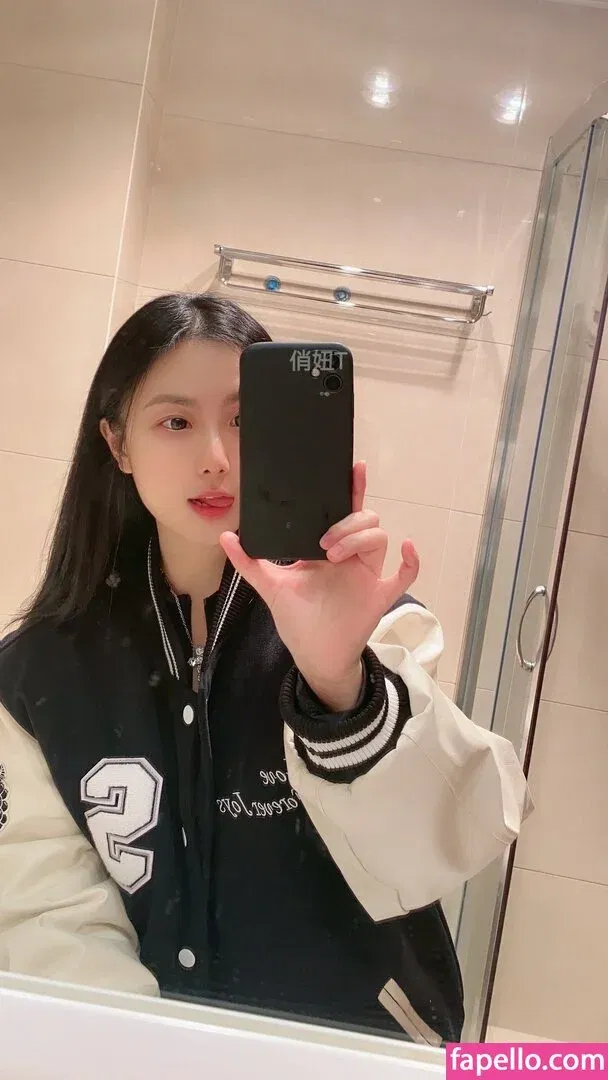 QiaoniuTT / 俏妞 Onlyfans Photo Gallery 