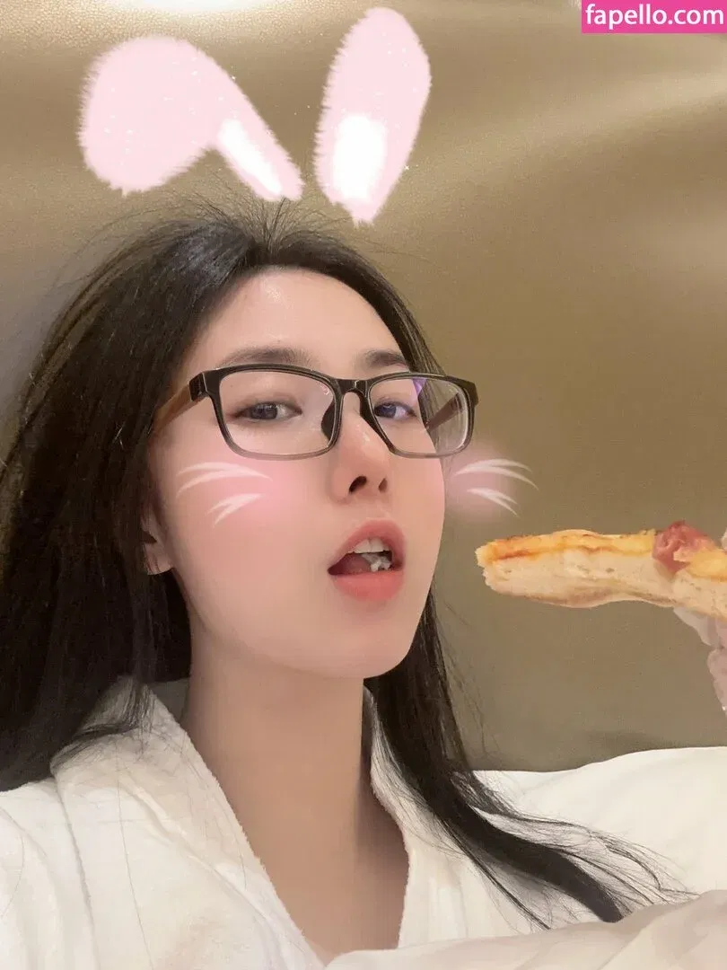 QiaoniuTT / 俏妞 Onlyfans Photo Gallery 