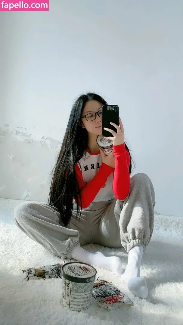 QiaoniuTT / 俏妞 Onlyfans Photo Gallery 