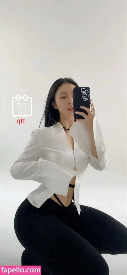 QiaoniuTT / 俏妞 Onlyfans Photo Gallery 