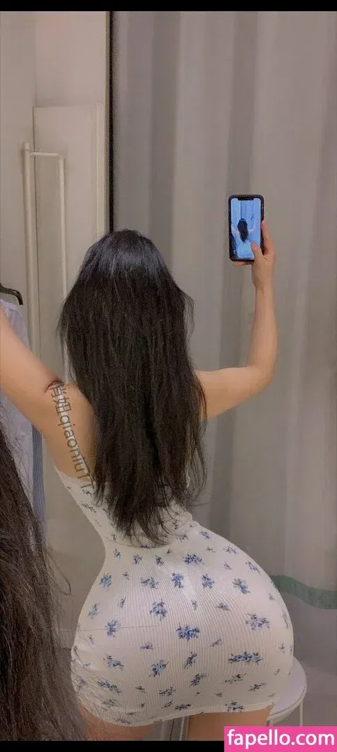 QiaoniuTT / 俏妞 Onlyfans Photo Gallery 