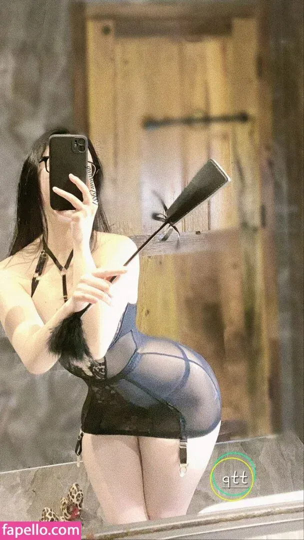 QiaoniuTT / 俏妞 Onlyfans Photo Gallery 