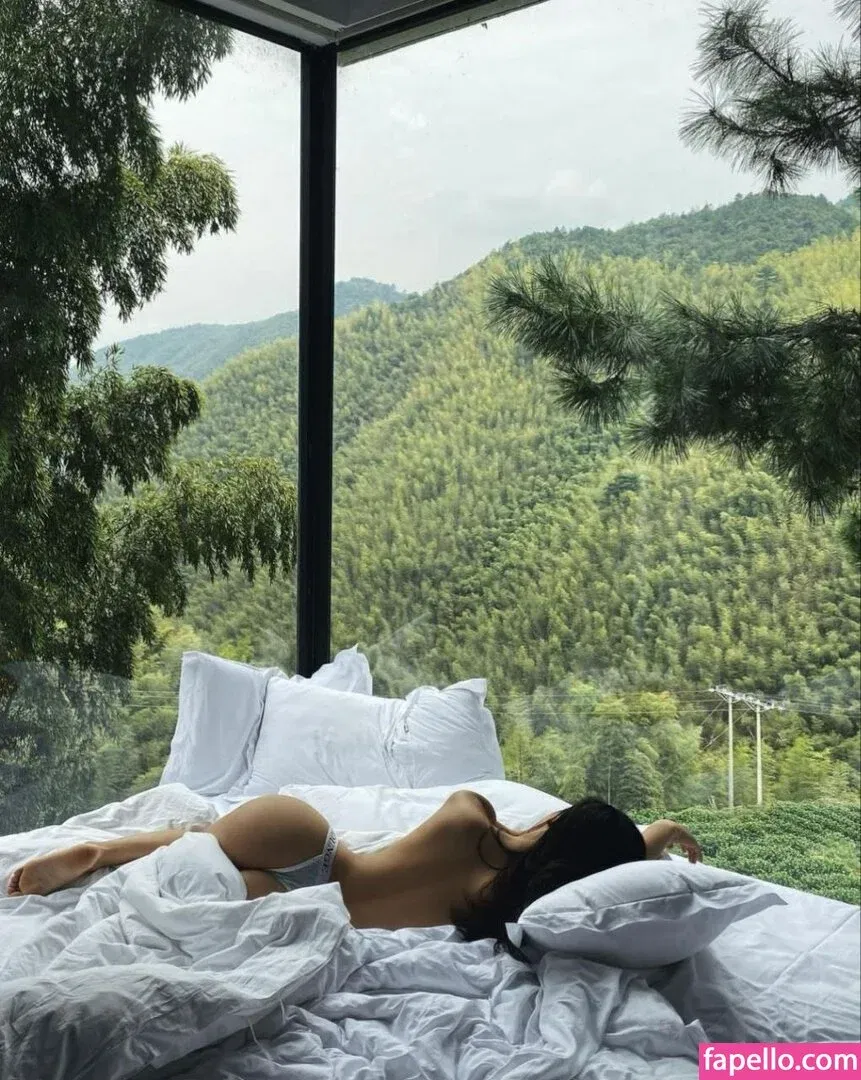 QiaoniuTT / 俏妞 Onlyfans Photo Gallery 