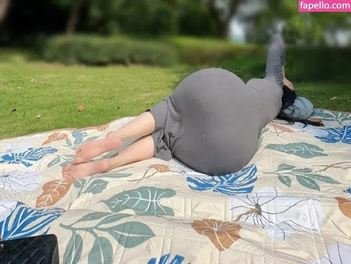 QiaoniuTT / 俏妞 Onlyfans Photo Gallery 