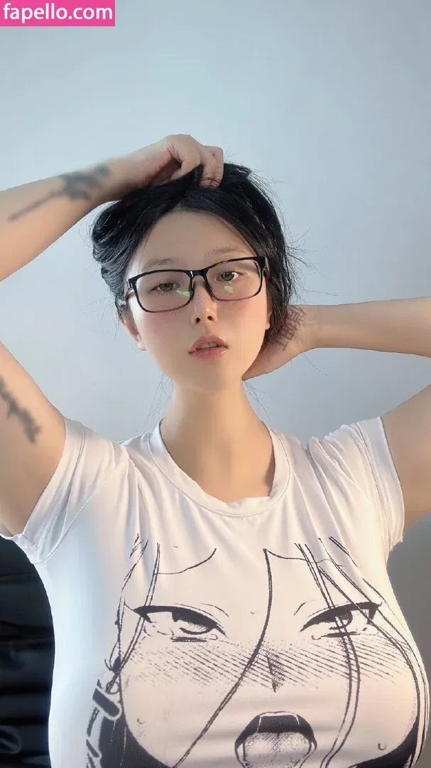 QiaoniuTT / 俏妞 Onlyfans Photo Gallery 