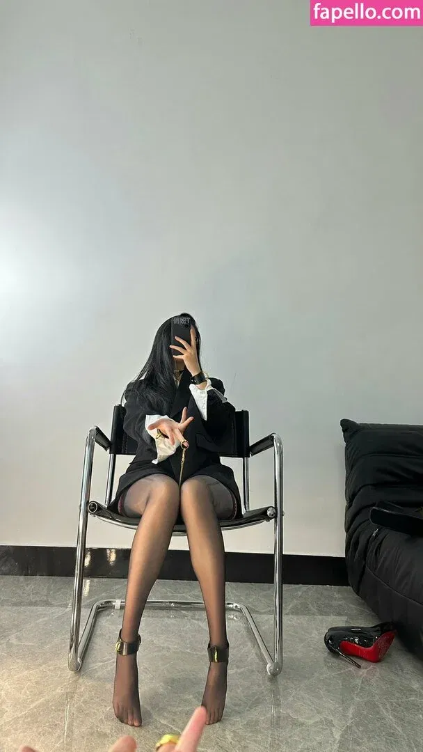 QiaoniuTT / 俏妞 Onlyfans Photo Gallery 