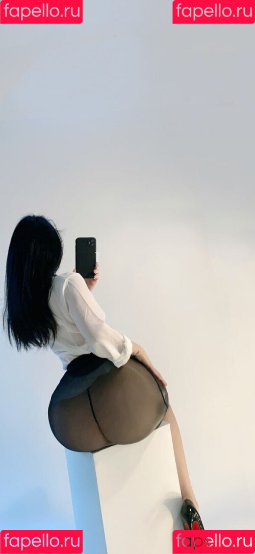 QiaoniuTT / 俏妞 Onlyfans Photo Gallery 