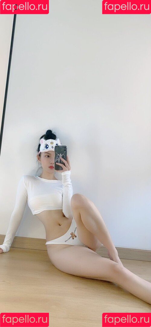 QiaoniuTT / 俏妞 Onlyfans Photo Gallery 