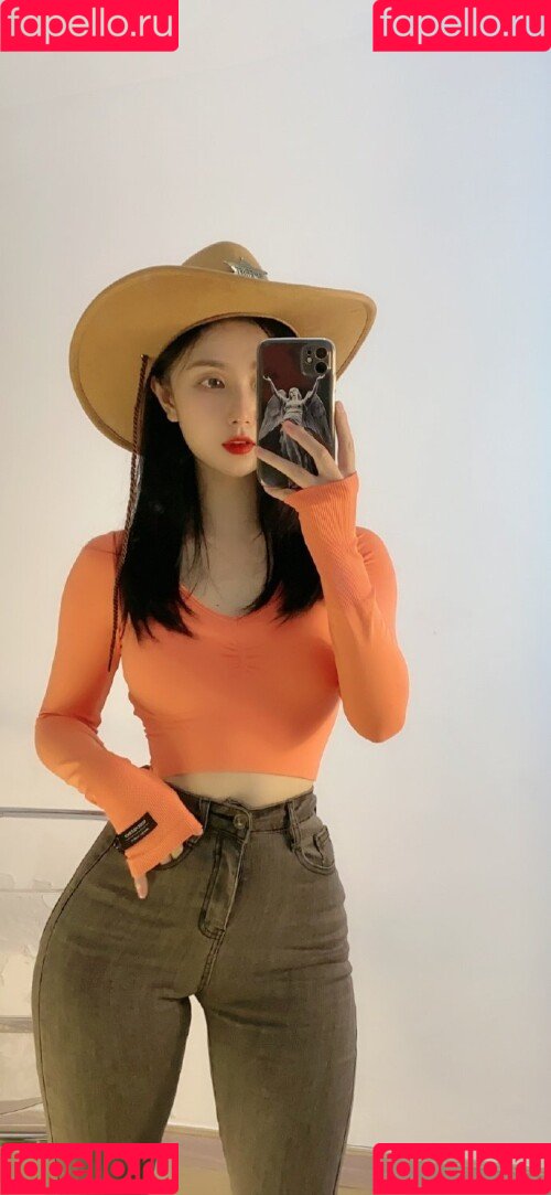 QiaoniuTT / 俏妞 Onlyfans Photo Gallery 