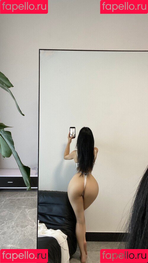 QiaoniuTT / 俏妞 Onlyfans Photo Gallery 