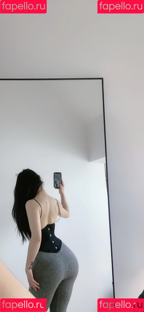 QiaoniuTT / 俏妞 Onlyfans Photo Gallery 