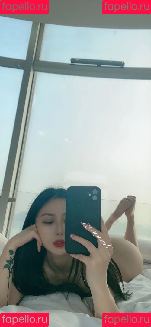 QiaoniuTT / 俏妞 Onlyfans Photo Gallery 