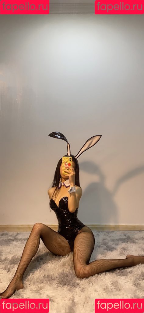 QiaoniuTT / 俏妞 Onlyfans Photo Gallery 