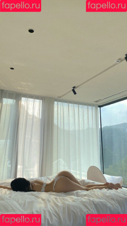 QiaoniuTT / 俏妞 Onlyfans Photo Gallery 