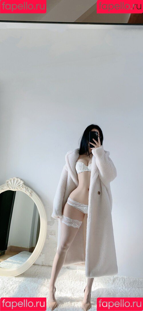 QiaoniuTT / 俏妞 Onlyfans Photo Gallery 