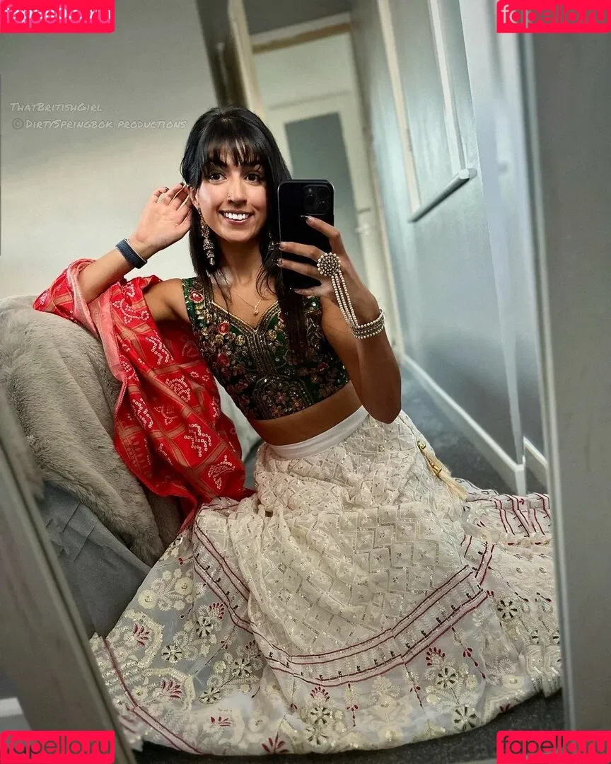 Aaliyah Yasin / _thatbritishcouple / aaliyah.yasin / https: / thatbritishg1rl Onlyfans Photo Gallery 
