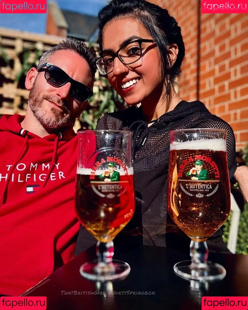 Aaliyah Yasin / _thatbritishcouple / aaliyah.yasin / https: / thatbritishg1rl Onlyfans Photo Gallery 