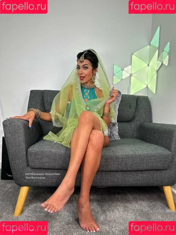 Aaliyah Yasin / _thatbritishcouple / aaliyah.yasin / https: / thatbritishg1rl Onlyfans Photo Gallery 