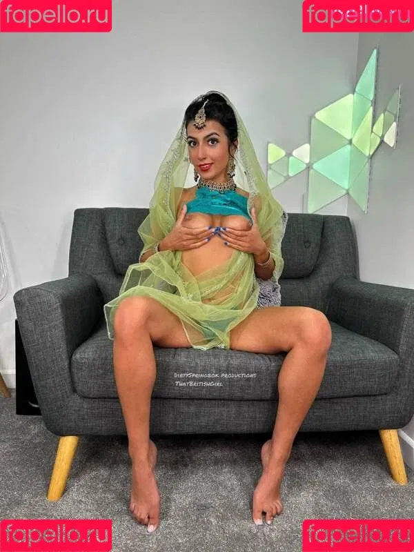 Aaliyah Yasin / _thatbritishcouple / aaliyah.yasin / https: / thatbritishg1rl Onlyfans Photo Gallery 