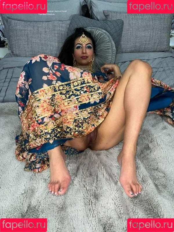 Aaliyah Yasin / _thatbritishcouple / aaliyah.yasin / https: / thatbritishg1rl Onlyfans Photo Gallery 