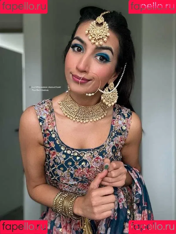 Aaliyah Yasin / _thatbritishcouple / aaliyah.yasin / https: / thatbritishg1rl Onlyfans Photo Gallery 
