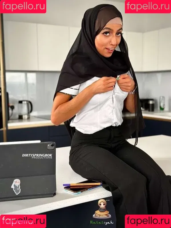 Aaliyah Yasin / _thatbritishcouple / aaliyah.yasin / https: / thatbritishg1rl Onlyfans Photo Gallery 
