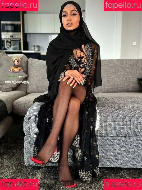 Aaliyah Yasin / _thatbritishcouple / aaliyah.yasin / https: / thatbritishg1rl Onlyfans Photo Gallery 