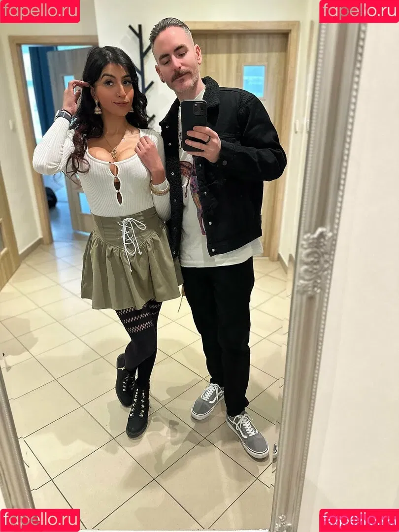 Aaliyah Yasin / _thatbritishcouple / aaliyah.yasin / https: / thatbritishg1rl Onlyfans Photo Gallery 